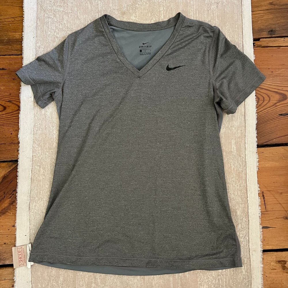 Nike Dri-FIT V-Neck T-Shirt Gray Size L
